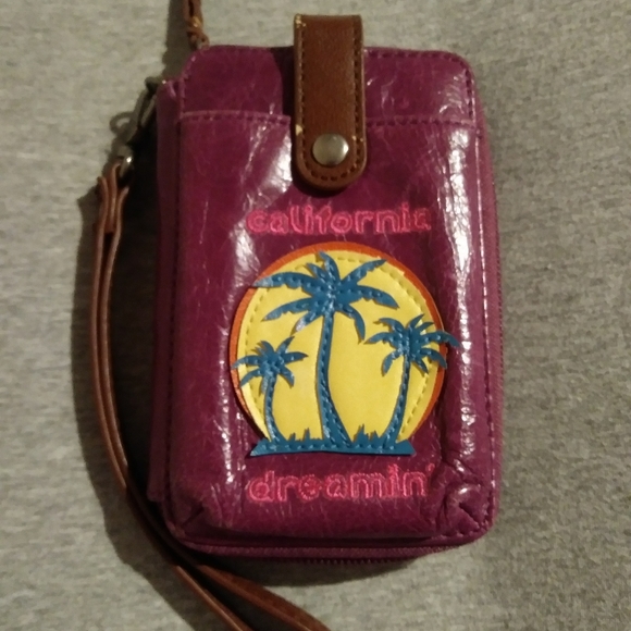 Limited edition the Sak vintage leather wristlet/wallet. - Picture 2 of 6